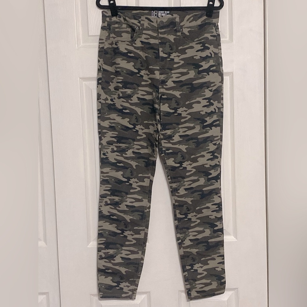 NOBO Camo Green High Rise Skinny Jeans Size 13 (Juniors) - Picture 3 of 9